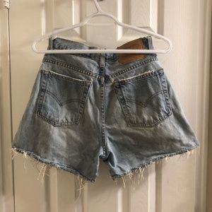 Vintage Levi’s cut off shorts